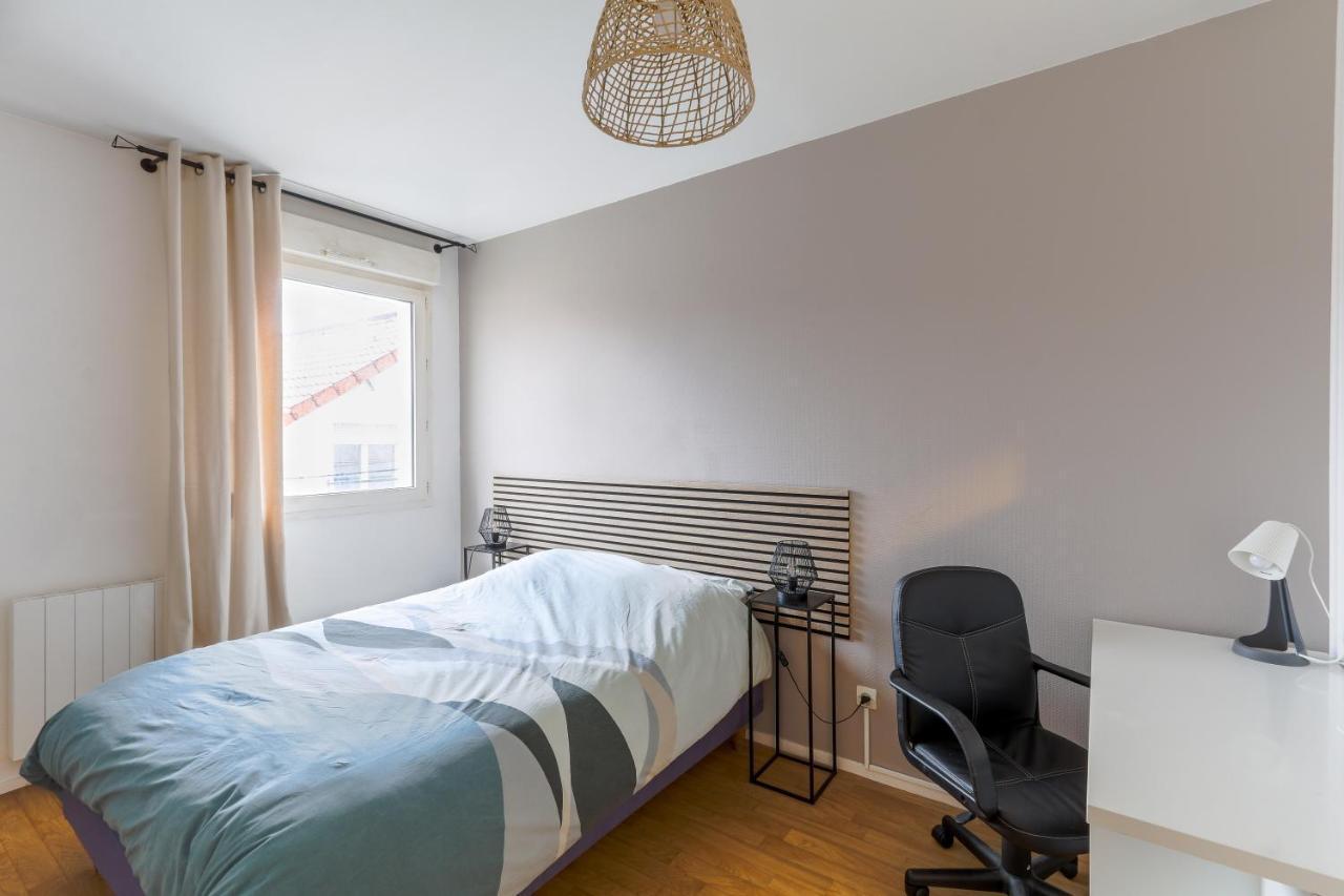 Ferienwohnung Cocon Urbain A 2 Pas De La Gare Nantes Exterior foto